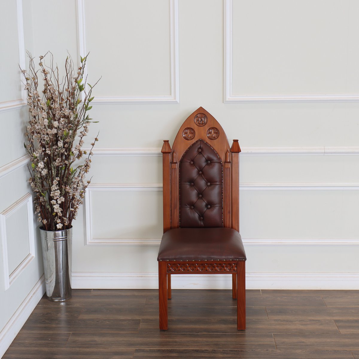 MahoganyMills's tweet photo. Step into luxury with our Custom Genuine Leather Gothic Carved Back Chairs!🖤🛋️Handcrafted from sustainable mahogany. Fully customizable. Order now 👉 https://t.co/Rx9yZKiC5Q  

#GothicFurniture #CustomDesign #MahoganyChairs #MahoganyMillworks #furnituredesign #furniture https://t.co/hx92JQJRMi