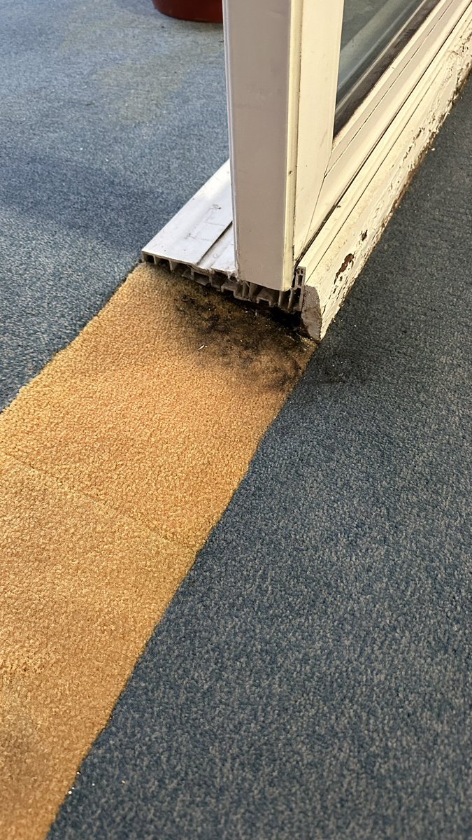 wnewton01's tweet photo. @peaksplains 2 months after you said you were looking into the leak and it’s worse than ever and making its way from the conservatory to the main lounge #notgoodenough https://t.co/H9FKn46sTw