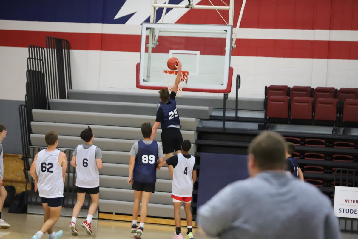 Viterbo VHawks on Twitter is underway at the Wisconsin