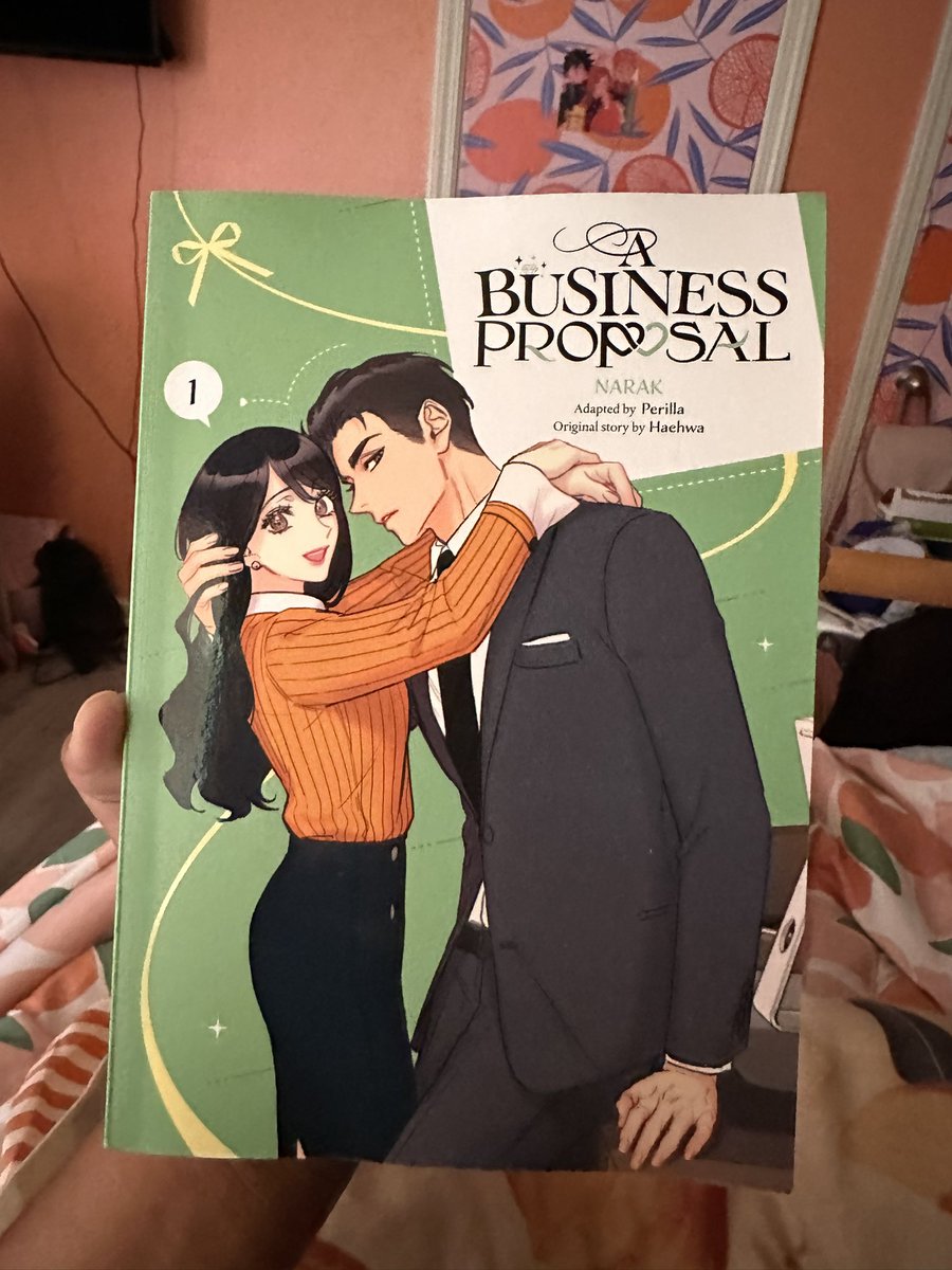 A special #MerchMonday ! One of my fave manhwas now has physicals in English. See how I won?!

Remember how I said when done RIGHT, the CEO trope is the heavyweight champ. Business Proposal is a great example of that. 🫶🏽