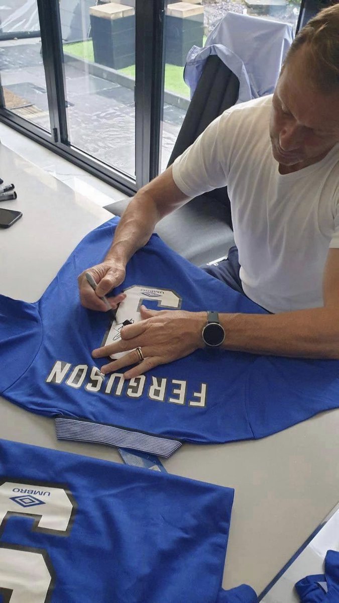 since1878couk's tweet photo. There’s a few of these available after last weeks Big Dunc event @everton 

I can send them out at £80 including local delivery (£150 framed). 

There’s also a choice of signed &amp; framed prints too at £40 including local delivery. 

Inbox to order 🍺 https://t.co/YxD3xN9Nuv