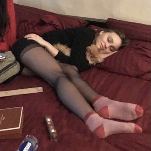 o bom de ser alta é que qualquer roupa fica boa em você