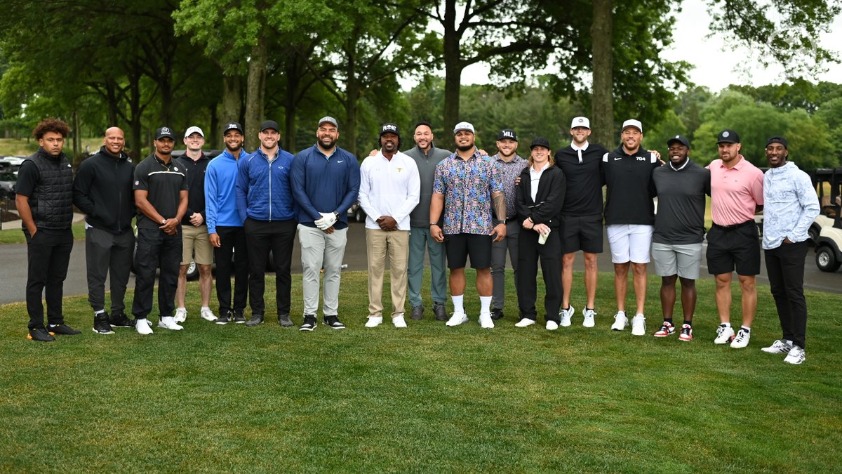 Today @CamHeyward hosted the Irons for Impact Golf Outing to benefit @97HeywardHouse. Heyward was joined by many of his @steelers teammates for the fun outing. 📝: bit.ly/3NbW6Tv