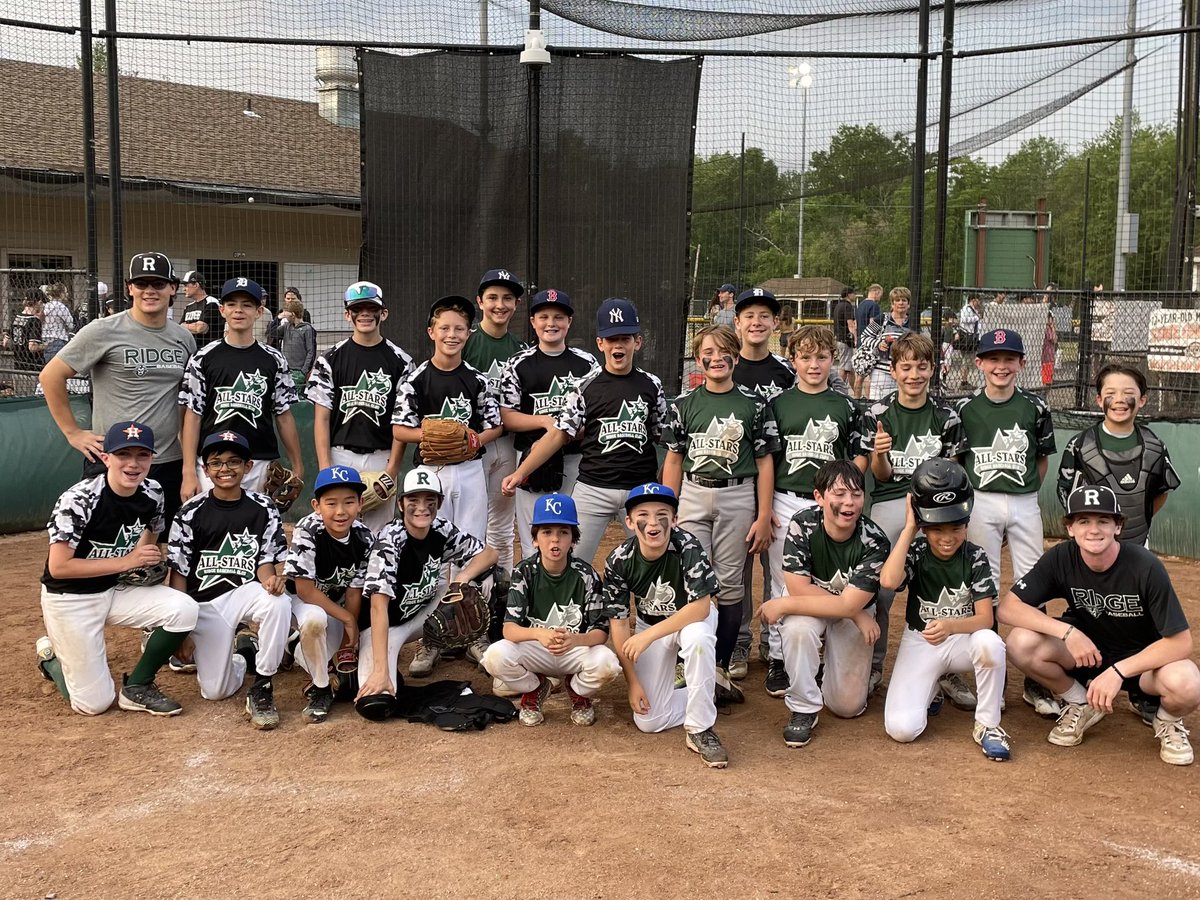 RidgeBballClub's tweet photo. Team Black:
Vincent Rosen
Dylan McInerney
Isaiah Hsu
Nathan Zrebiec
Charlie Lesnik
Kyle Chester
Marco Gulyas
Nishil Amin
Chase Montanya
Carter Ryan https://t.co/oKdTw8c9vN