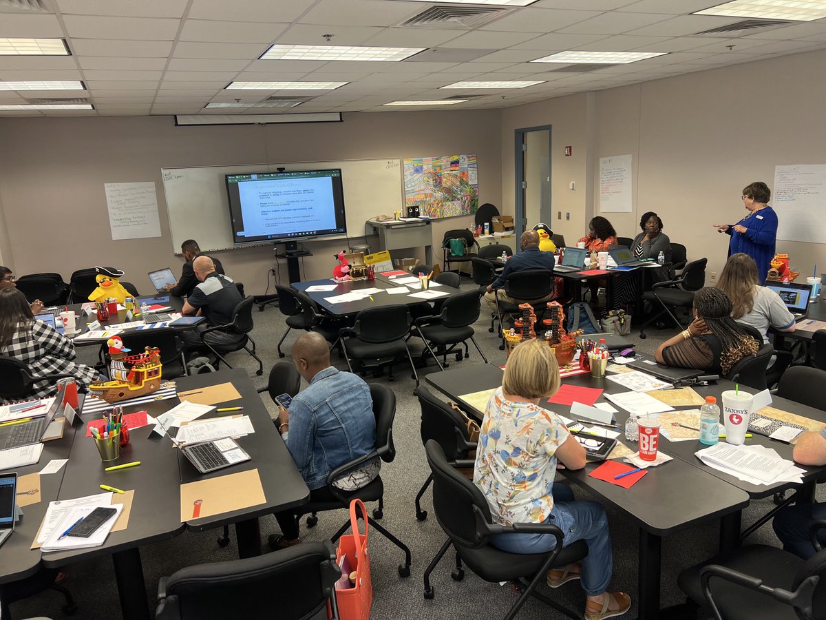 APEL FY24… these leaders are ready to find their treasure! 🦜🏴‍☠️
#growinggreatleaders ⁦<a href="/daaj14/">Dr. Damita James</a>⁩ ⁦@MGRESAPL⁩