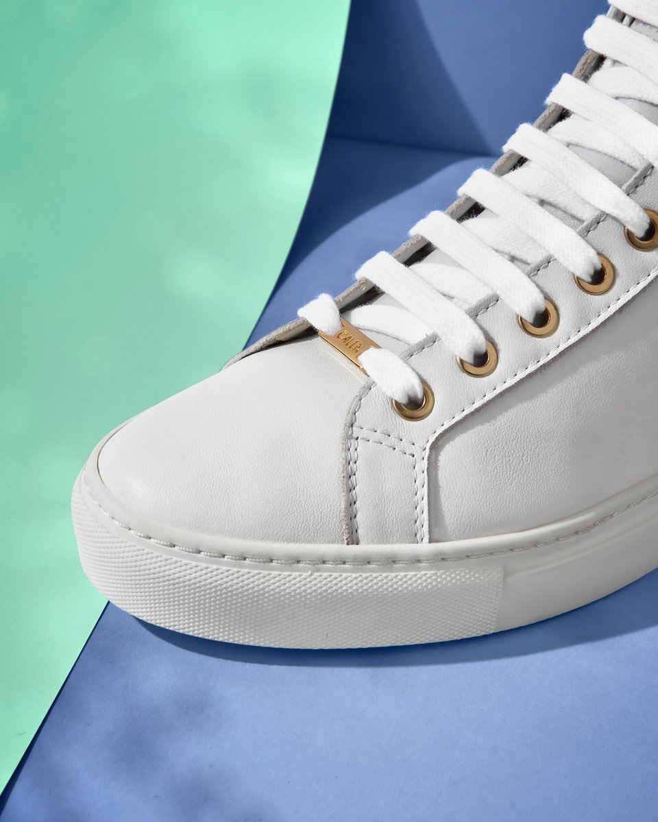 Only the best quality for you. Designed in the UK, handcrafted in Portugal using only the finest of leathers.

#luxuryshoes #comfortableshoes #shoestyle