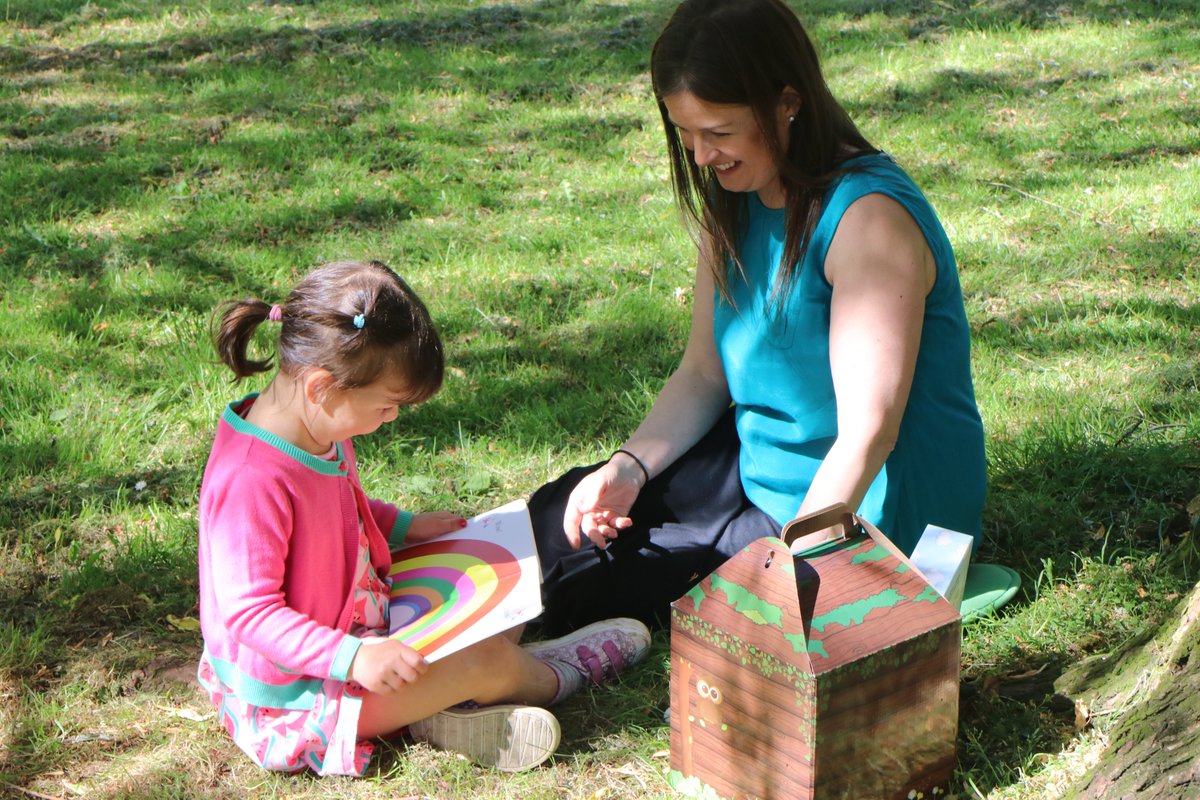 Books give parents and kids the chance to reconnect and spend quality time together away from screens💚Share photos of your #PreciousMoments with us!
greenbeancollection.co.uk/store/c21/chil… #greenbean #kidlit #earlyreaders #booksforkids