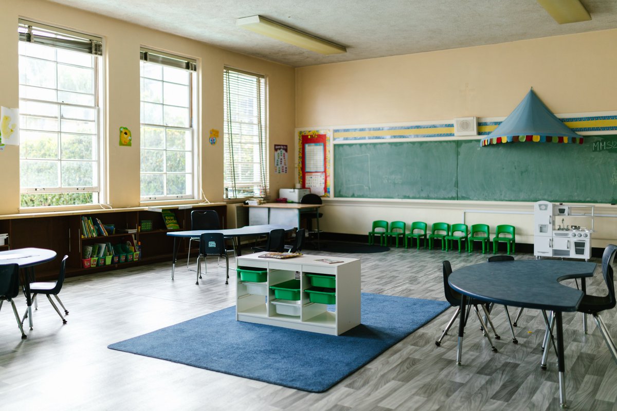 Today is the first day of summer, which is the perfect time to prioritize your school’s indoor air quality! Let's ensure a healthy and fresh learning environment for students and staff alike when they return this fall. Learn more at https://t.co/17m55U9Zjj. https://t.co/Q5ULOd21A9