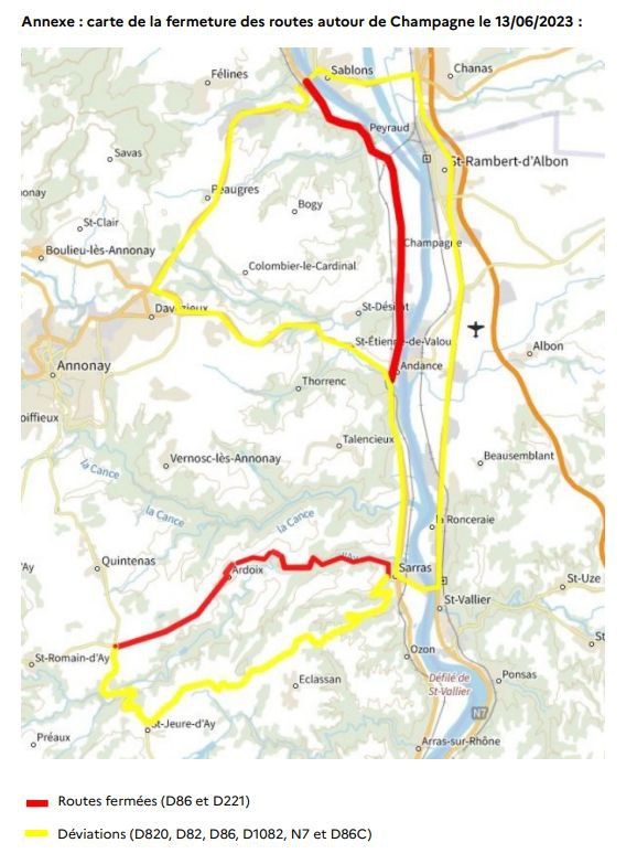 galamiou's tweet photo. #Macron sera en déplacement en Ardèche ce mardi à Champagne, Saint-Désirat et Ardoix !
Pour la séance photo et éviter les #Casserolades 2 routes seront fermées une partie de la journée ce mardi #13juin dont la départementale 86 entre Serrières et Andance !
#IntervillesMacron https://t.co/rLtoPVltxg