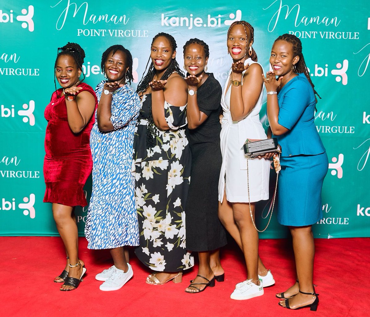 kanje_bi's tweet photo. Sur les photos ci-bas: 
Les Mamans Point Virgule x Les Femmes Ambitieuses invitées pour l'occasion.

Ne sont-elles pas MAGNIFIQUES ? 😍 https://t.co/tVsD7rIRa2