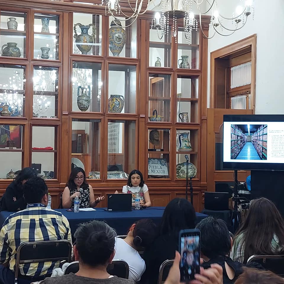 Y así cerramos con nuestro ciclo de charlas de Diálogos en el Arte gracias a @colectivola15 @santos_cuatecontzi <a href="/paula/">Paula Chang</a>.natoli.1 por su gran apoyo

#Arte #Diálogos #museos #Museoupaep #upaep #archilovers #archivohistórico