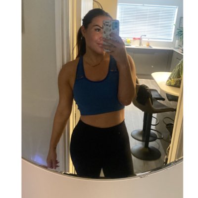 Courtney-Marie🦕💜 tweet media