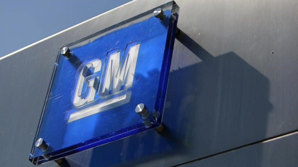 PrimeActionMX's tweet photo. #PrimeNews GM anuncia más inversiones en EU para mantener producción de vehículos de gasolina - Lea mas em https://t.co/datVwjtyO5 https://t.co/SgzJEA3g6X