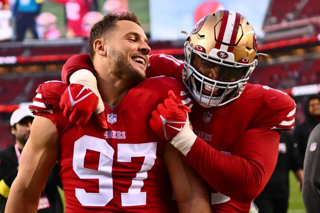 2petty8's tweet photo. The 49ers currently have  12 players who are in conversations to be top 5 at their position
CMC
Trent Williams
Aaron Banks
George Kittle
Brandon Aiyuk
Juszczyk
Nick Bosa
Jonathan Hargrave
Fred Warner
Dre Greenlaw
Talanoa Hufanga
Mooney Ward

What a great time to be a 49ers’ fan! https://t.co/BQ3MqfjnPu