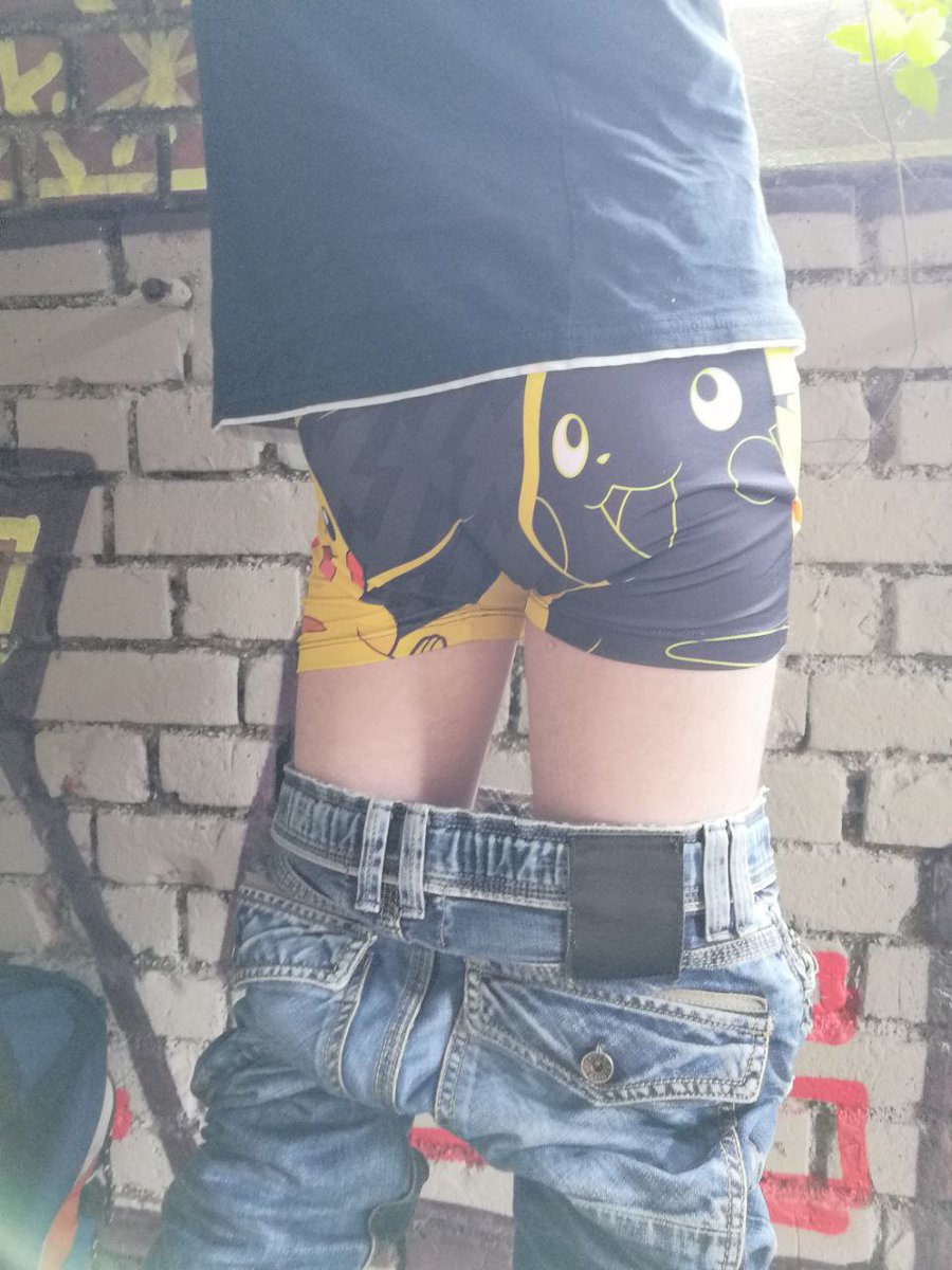 🇩🇪 Lost Place Tour mit der #Pokemon #Freegun.
🇬🇧 Lost Place tour with the Pokémon Freegun.