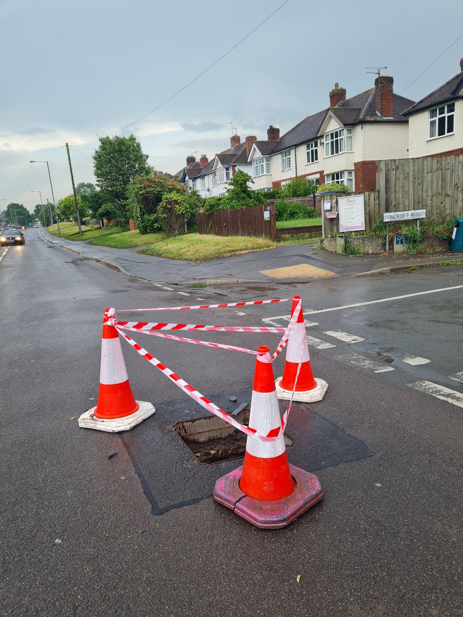 Please be aware A49 Ross Road pencroft Road man hole cover missing 
<a href="/HWFire/">Hereford & Worcester Fire and Rescue Service</a> <a href="/HWFireControl/">HWFireControl</a> <a href="/HighwaysEnglan1/">HighwaysEngland</a>