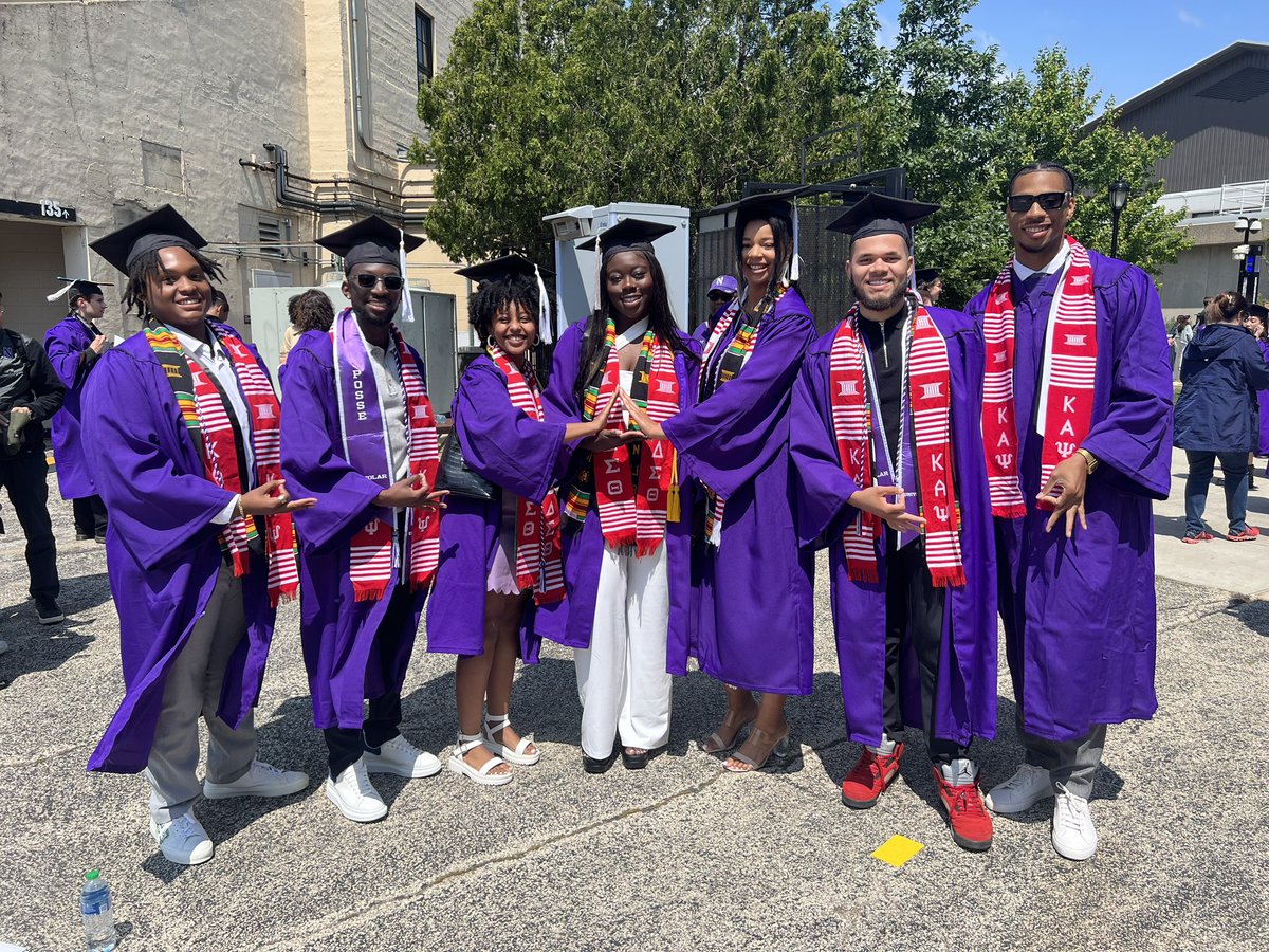 NorthwesternFSL's tweet photo. Congratulations grads! #NU2023 https://t.co/Ixm8wjCz41