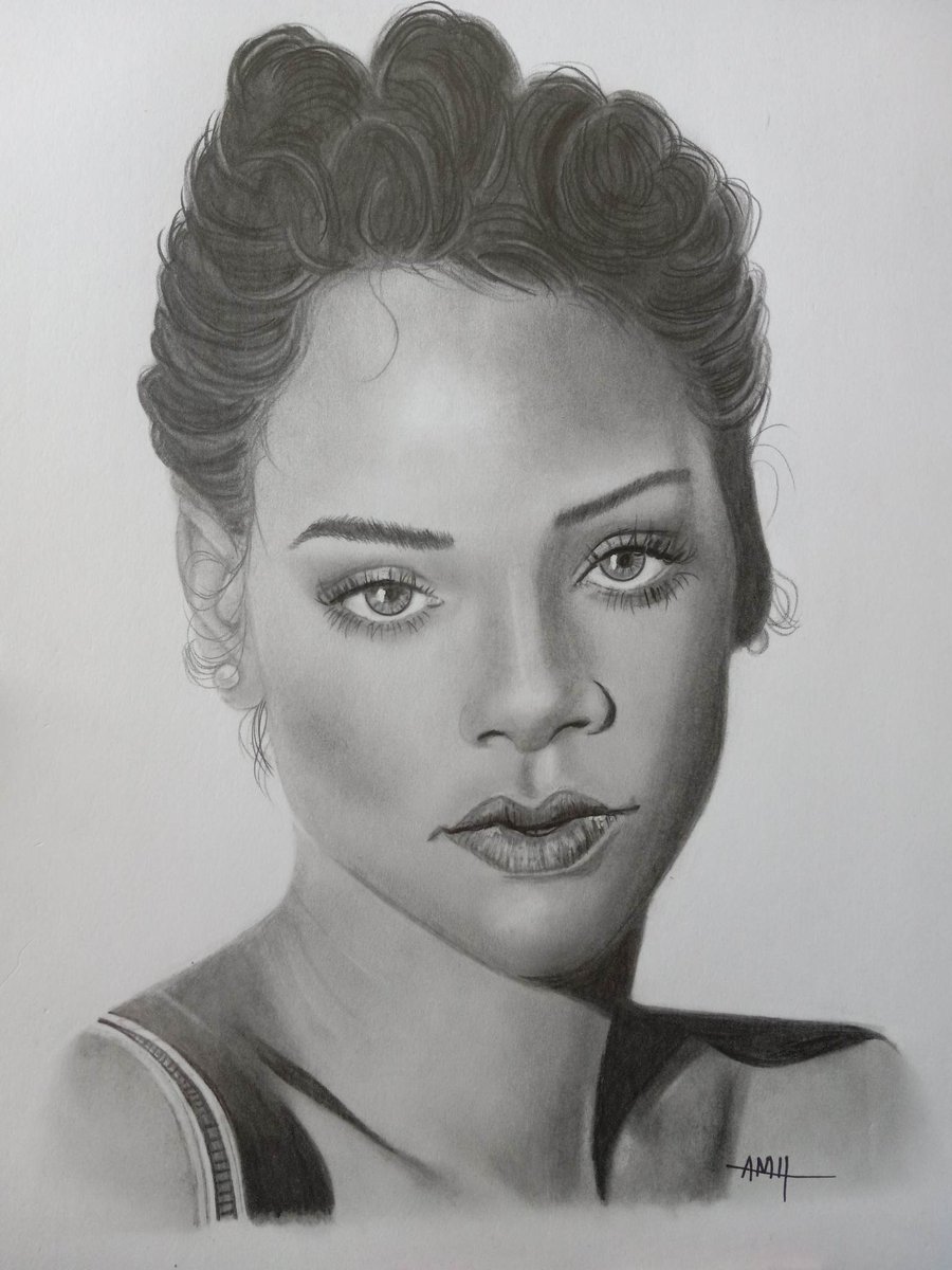 Rihanna
#AmieByTheLake 
amie-hanusosky.pixels.com
@rihanna #Rihanna #graphiteportrait