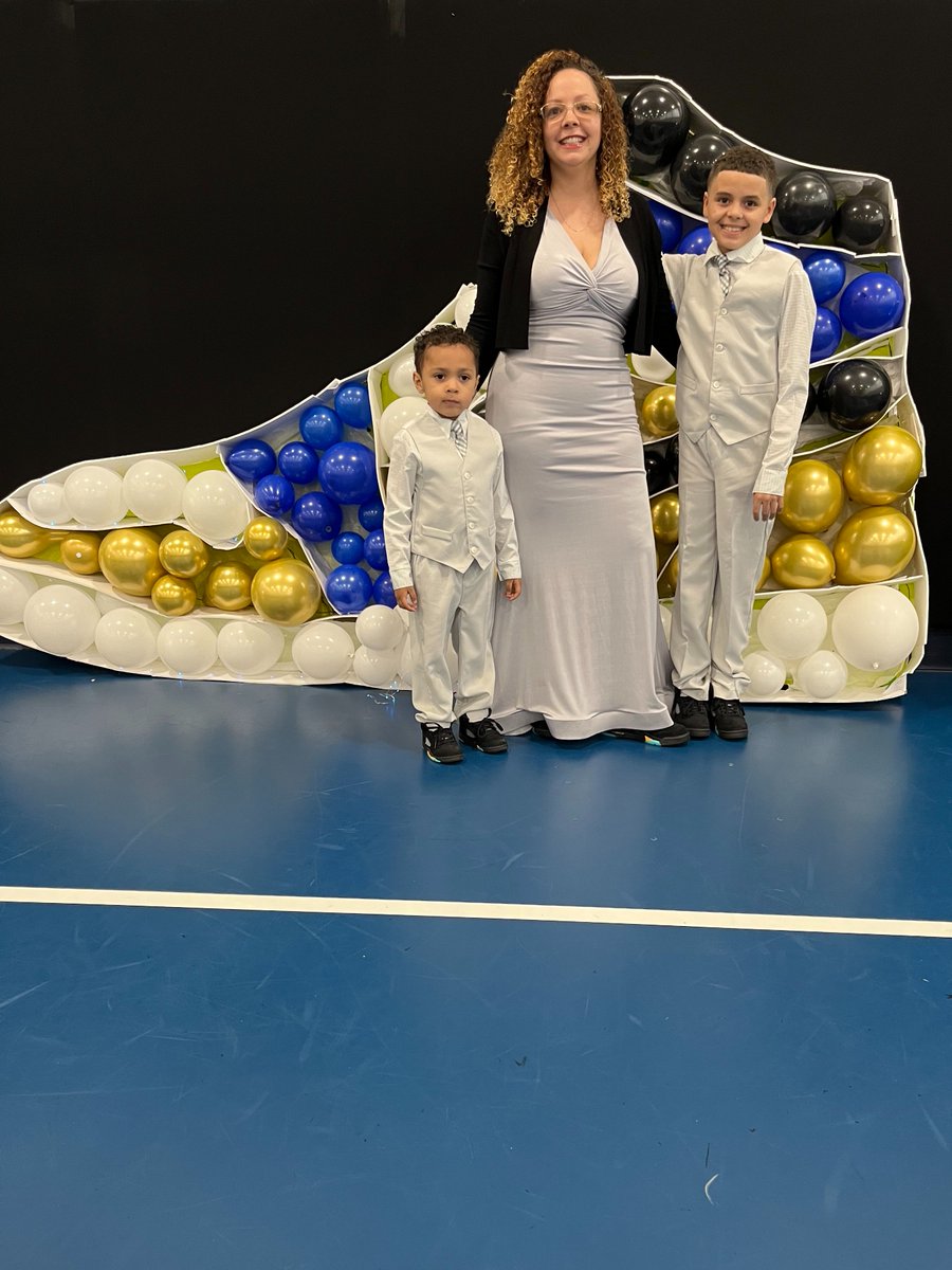 The Early Learning Center at Asylum Hill Boys & Girls Club celebrated its 9th year Anniversary with a Sneaker Ball Celebration. They crowned the Prince and Princess of the Ball plus the Best Dressed Family along with dancing to the great sounds from DJ Pasion.