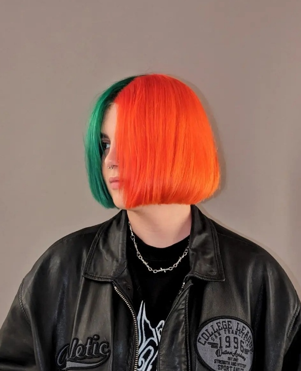 @jamesoxleyhair got us good with this Gemini split 🧡💚

#manicpanic #manicpanicprofessional #hair #haircare #hairstylist #hairinspo #healthyhair #hairstyles #hairsalon #crueltyfreebeauty #haircolor #veganhair #crueltyfreehairdye #saloninternational