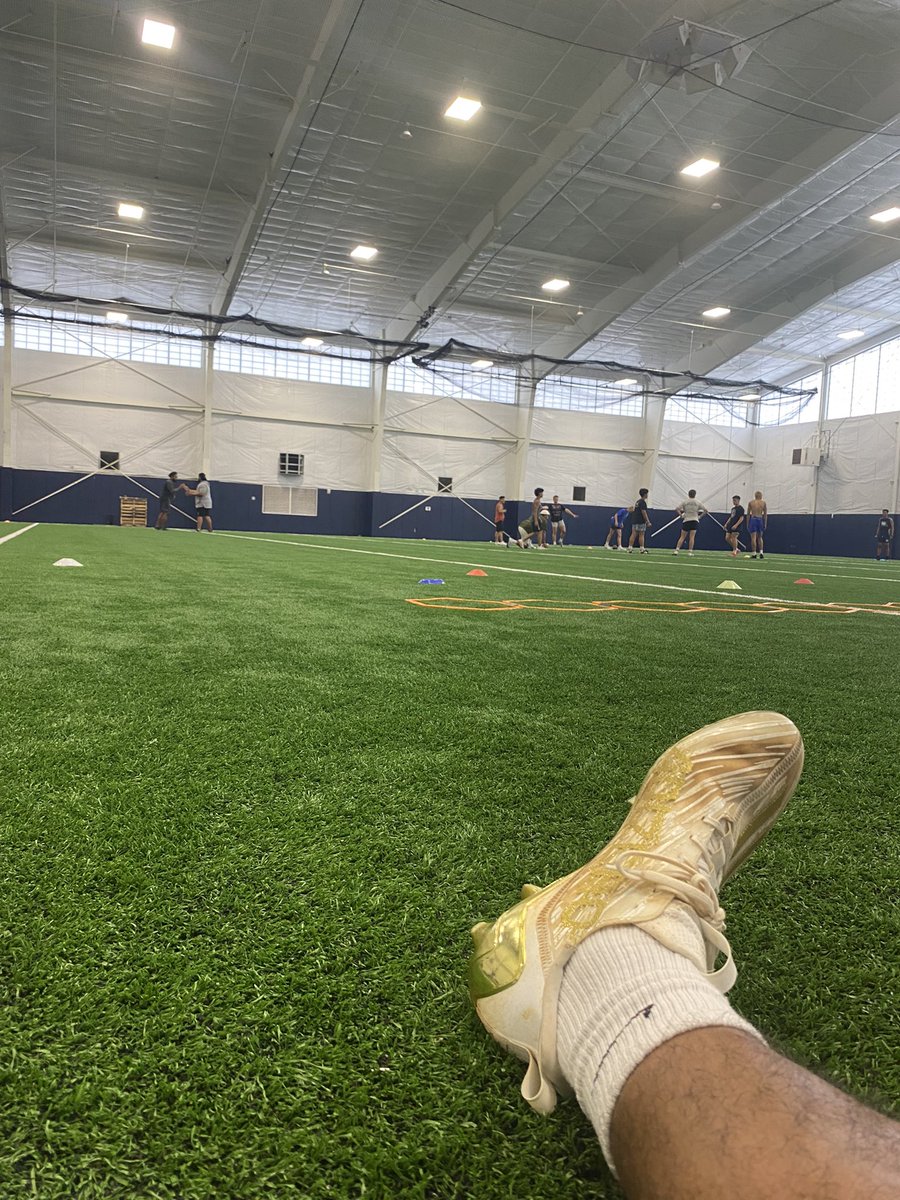liileatutufu's tweet photo. #protechtrenches 🤟🏾 https://t.co/tt0fYzK87q
