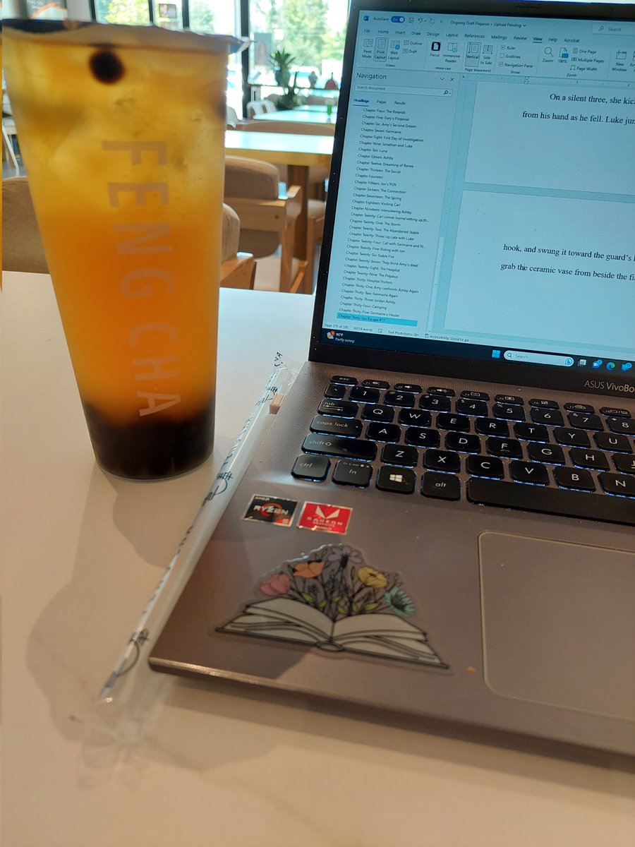 TheWritingAnn's tweet photo. Trying a new setting for today's daytime writing session. #fengcha #boba #amwriting #WritingCommunity https://t.co/bNGVZNw5n2