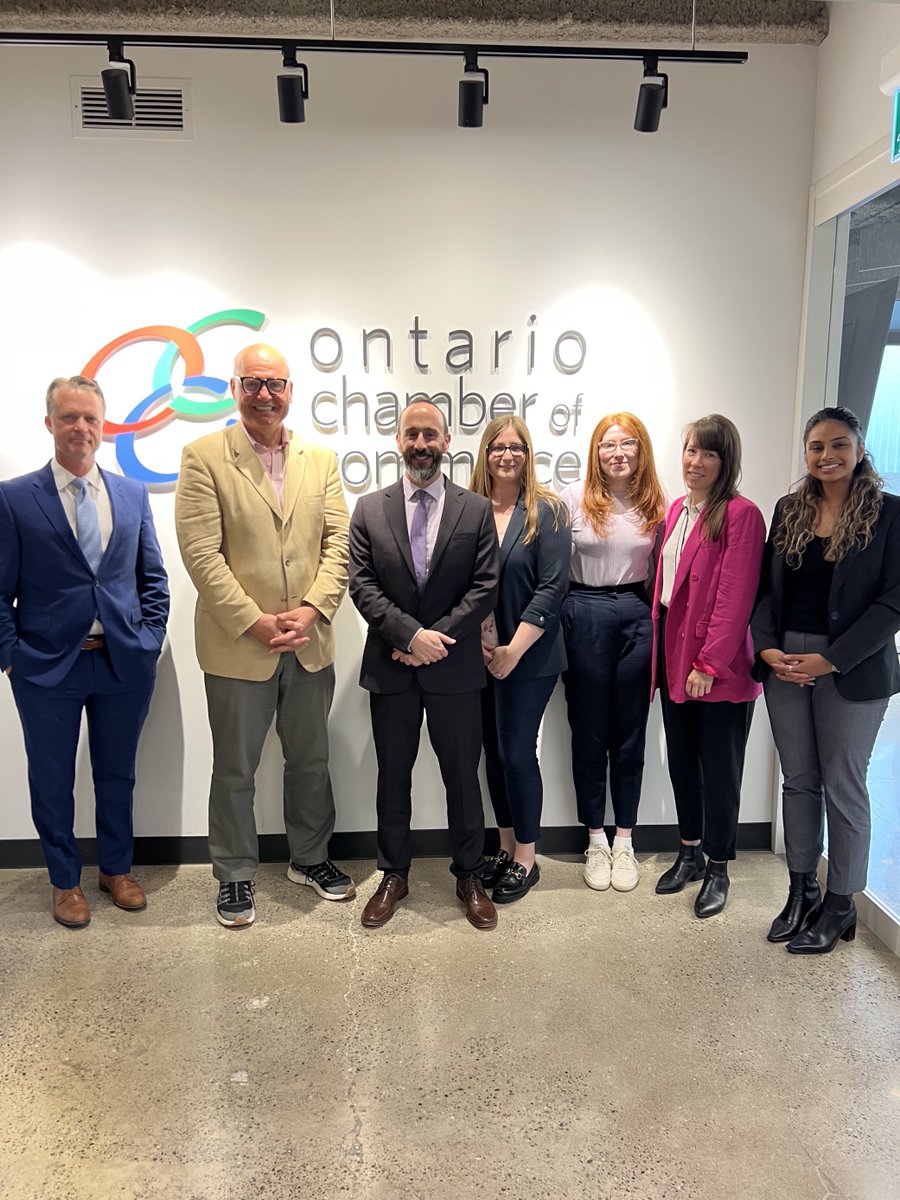 OntarioCofC's tweet photo. Thank you to @PrivyCouncilCA's Jay Barber, Vicki Wiseman &amp; Kaitlin Martin for meeting with the @OntarioCofC &amp; members to discuss the Federal Action Plan to Strengthen Internal Trade. We look forward to continued collaboration to break down trade barriers &amp; boost #EconomicGrowth. https://t.co/ZB42xY8MDx