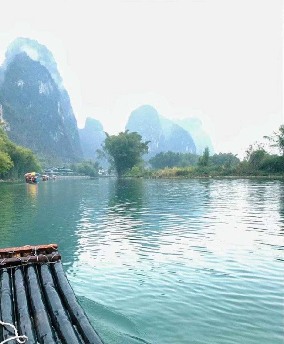 LI1878's tweet photo. The mountains and rivers of Guilin are the best in the world and worth visiting https://t.co/t0RDZKecpj