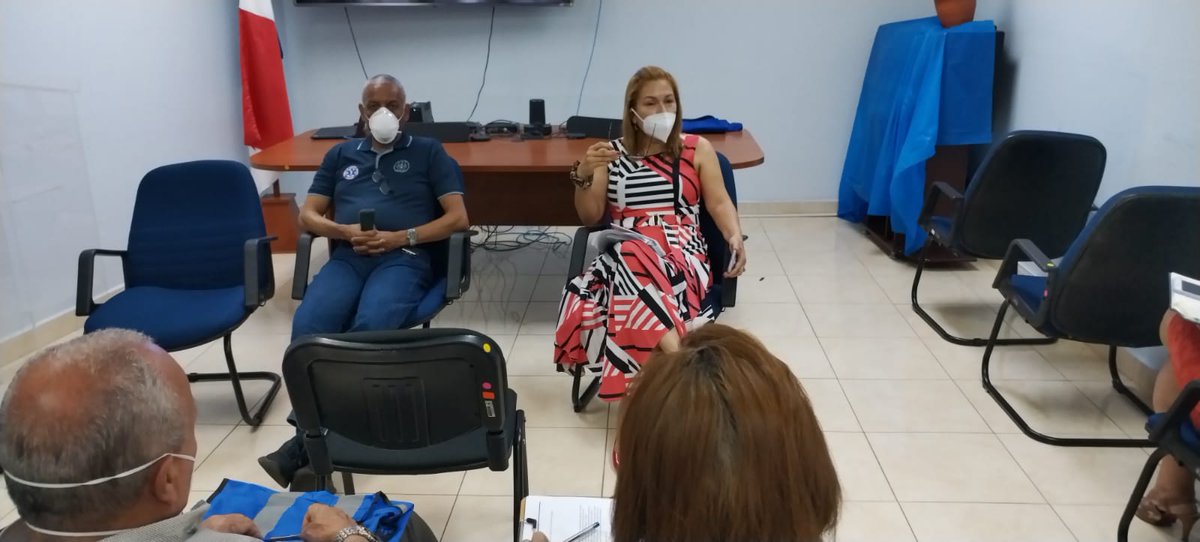 CSSPanama's tweet photo. #PanamáOeste
Autoridades provinciales se reúnen con directores médicos y Administrativos de las unidades ejecutoras donde ultiman detalles de lo que será su participación en el tercer #SimulacroRegional2023.
#CSSsimulacro https://t.co/GW74aqvB55
