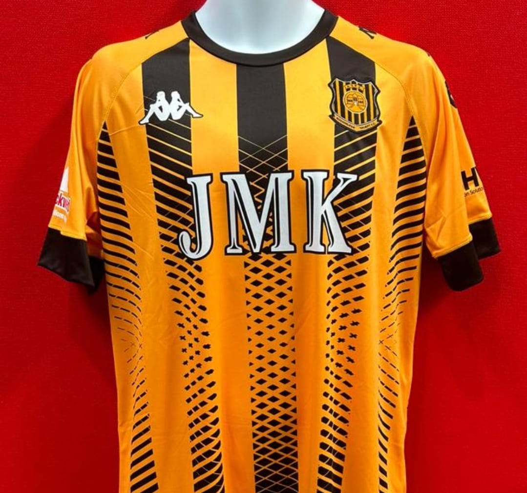 atfc1909's tweet photo. @atfc1909 23-24 home top on sale this Saturday 17th June within the Talbot club 2-5pm. Adults £40, Kids £30. #AuchinleckTalbotFC #Football 
#eppp https://t.co/DoWtnGiJ0g