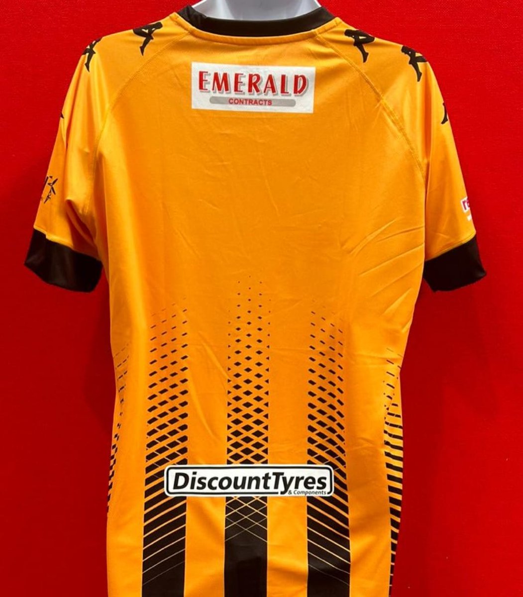atfc1909's tweet photo. @atfc1909 23-24 home top on sale this Saturday 17th June within the Talbot club 2-5pm. Adults £40, Kids £30. #AuchinleckTalbotFC #Football 
#eppp https://t.co/DoWtnGiJ0g