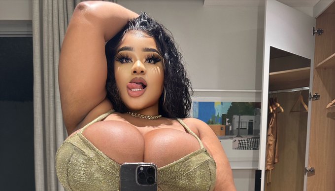 Hit me up, online https://t.co/FxqjV3PpBv https://t.co/IAeZwIq6pN<a href="/tag/internationalwomensday"class="tags"><span>#internationalwomensday</span></a>