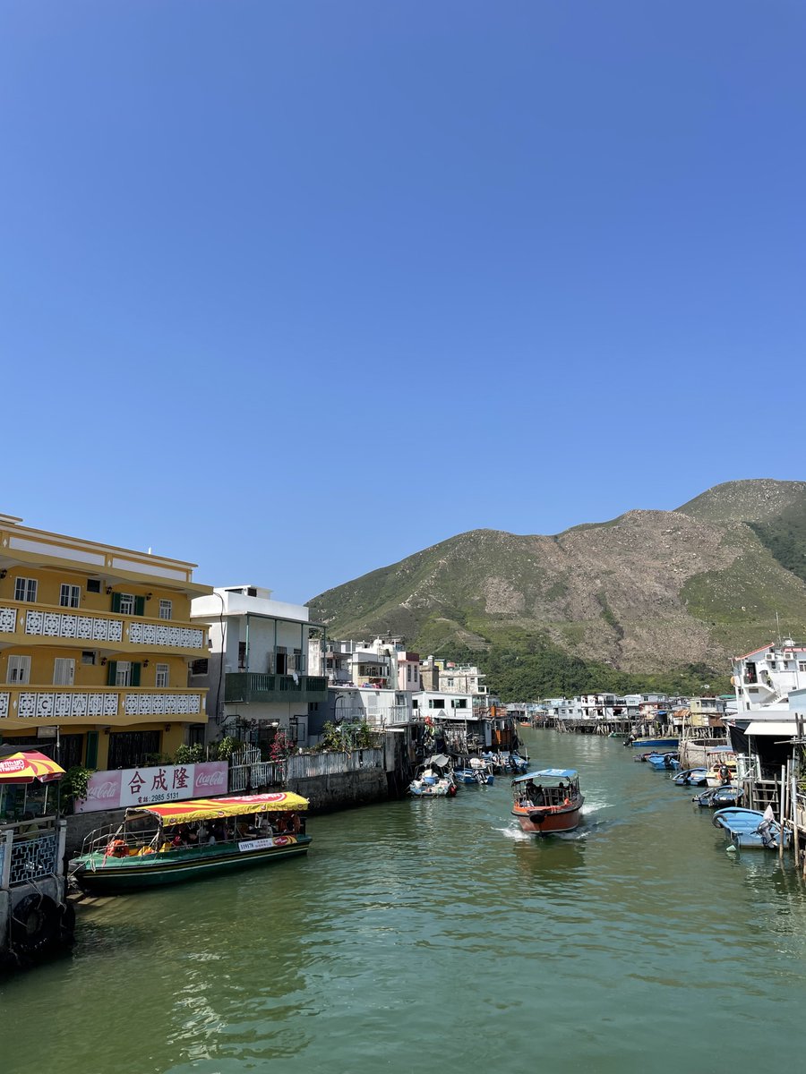 WIXSQUARED's tweet photo. A WS team member recently travelled to Hong Kong; There’s plenty to explore, from luxury malls to mountain hikes on Lantau Island. Not forgetting the food! Wix Squared we will always partner you with the best local guides so you get the most authentic experience without hassle.. https://t.co/6eSesOcdAz
