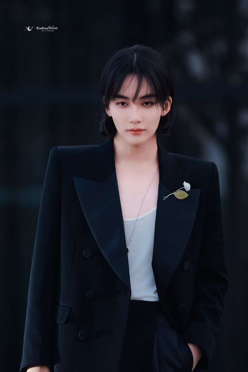 専用　ジョンハン FycgdOOaAAAJTsH.jpg