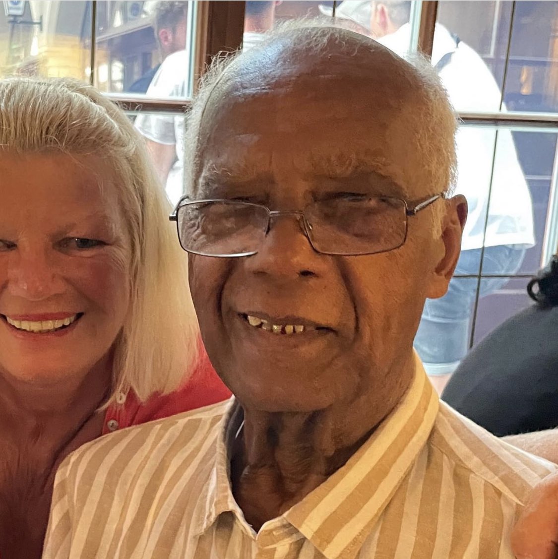 If you’re in or near #munich or know anyone who is, please share this for my friend <a href="/heyitsChrissyB/">Christiana Burton</a> - her dad, who has dementia