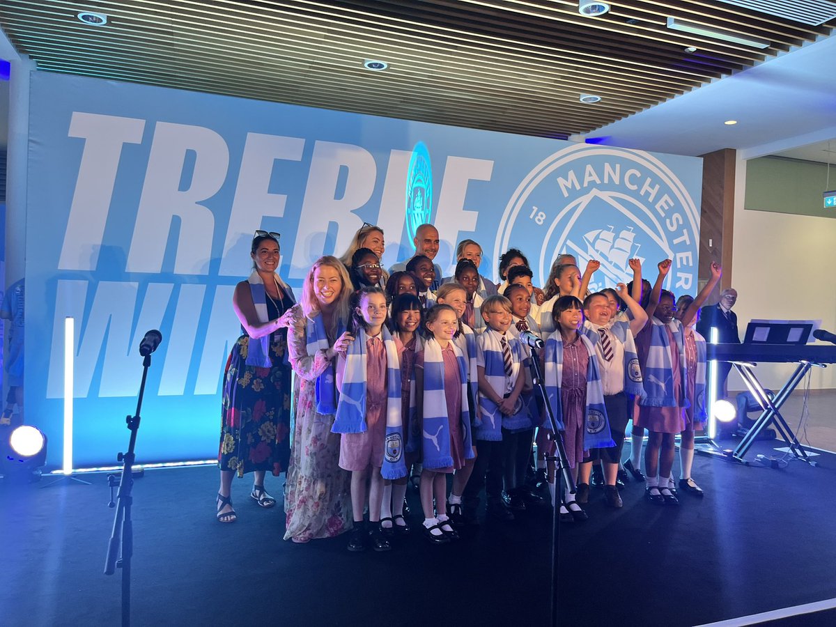 StAnnesRC1's tweet photo. Our staff also had an incredible evening @ManCity @JackGrealish Thank you @citcmancity for an evening we will never forget! 💙🩵💙 https://t.co/8Pio6EunpB