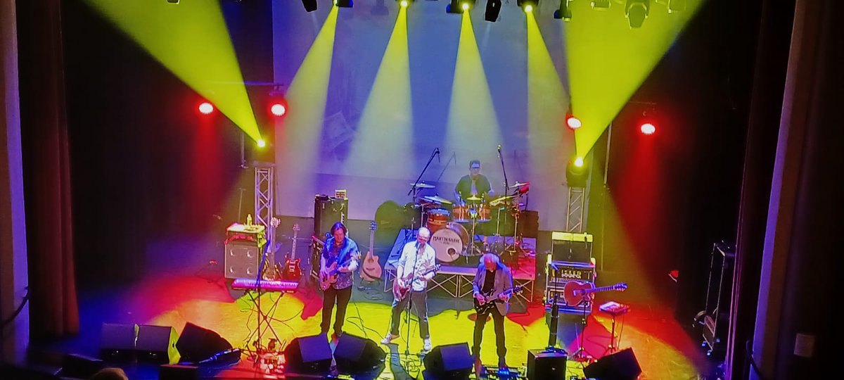 4 shows into the tour... 30 incredible songs as part of 'A Brief History of Tull'. Loving this! #martinbarre #band #jethrotull #prog #usatour #terluk