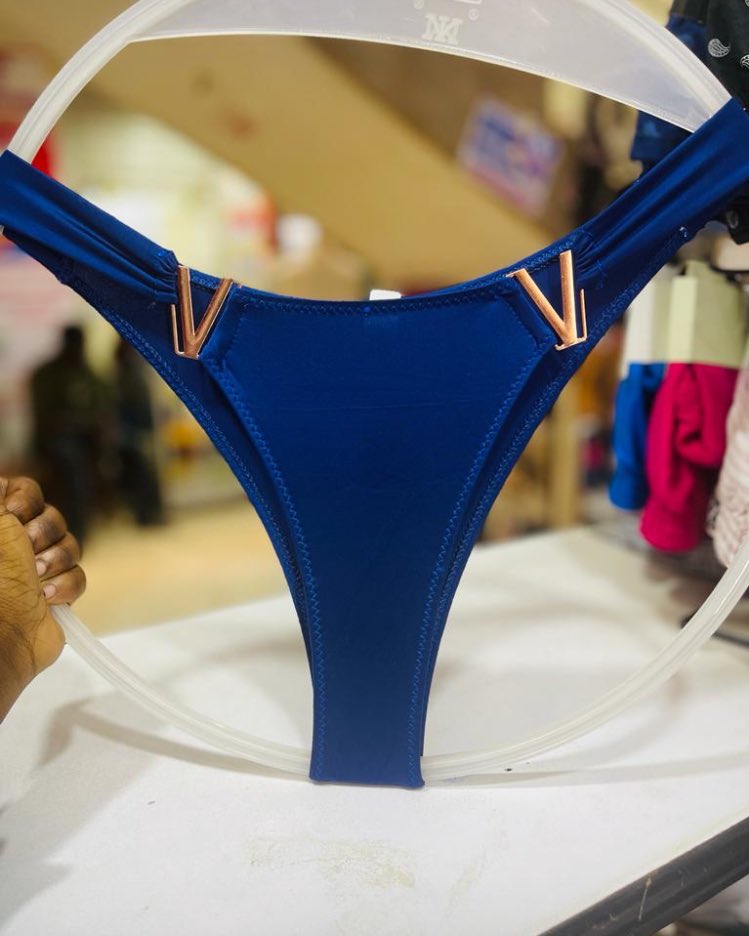 luxe_intimates's tweet image. Still speaking for all men, you can still gift her with high quality 💎cotton knickers from @luxe_intimates 
For inquires plus deliveries 🚚 hit our Dm🙏🏿🙏🏿🙏🏿
#LuxeIntimates
@prettylili10 
@M_B_U_G_A