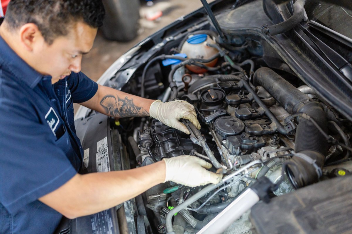 K & W Auto Repair tweet media