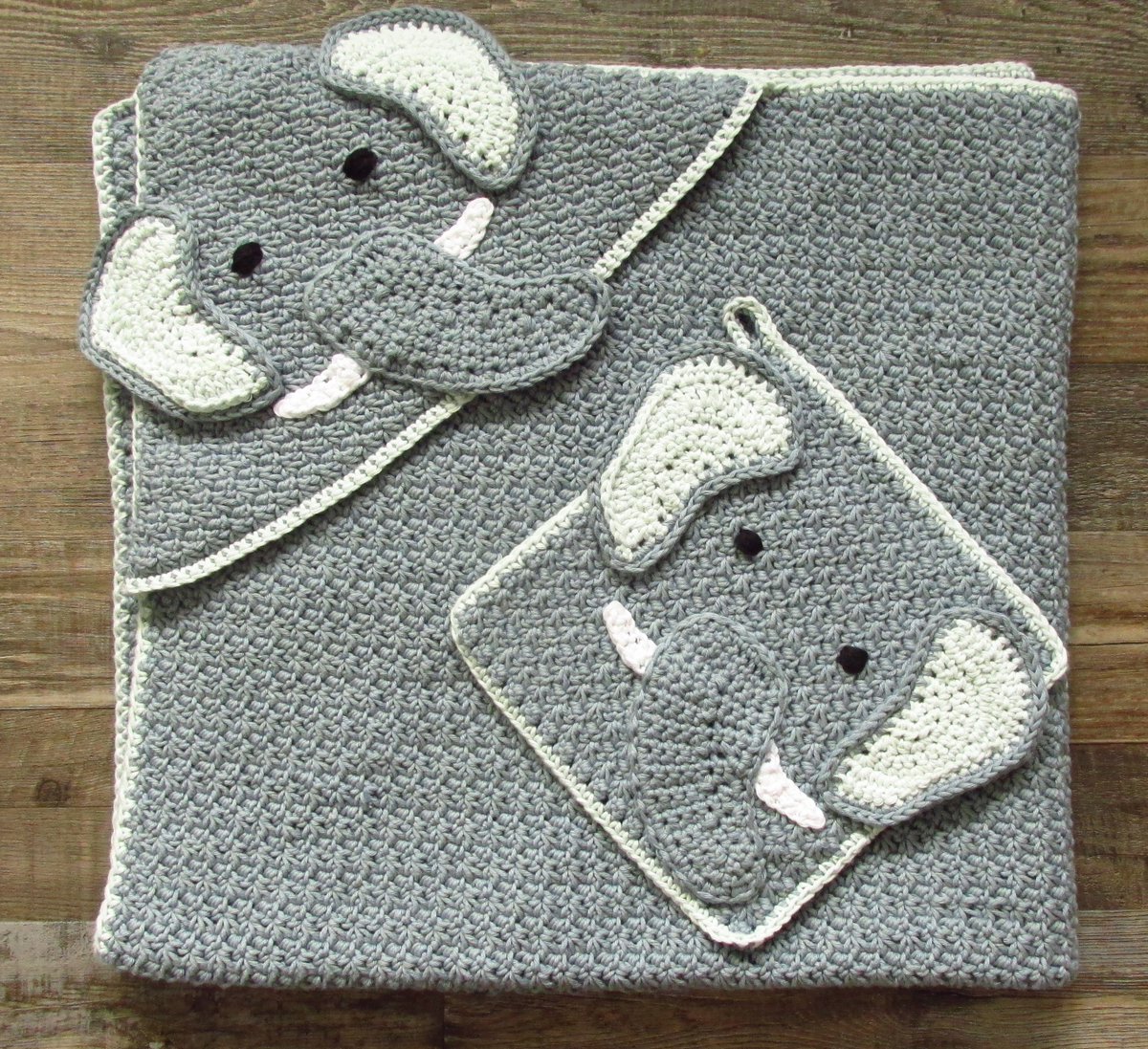 Sheppardsknits's tweet photo. NEW PATTERN ALERT! Elephant hooded towel with matching washcloth pattern is now available!   As usual it is 10% off for the first 30 days!  Links: 
Etsy: https://t.co/i4OA4sdxaX
Ravelry: https://t.co/iyN1d1ESEn
Ribblr: https://t.co/ixSdvagJ5H

#newpattern #crochetdesigner #cute https://t.co/eT3QjNUz8H