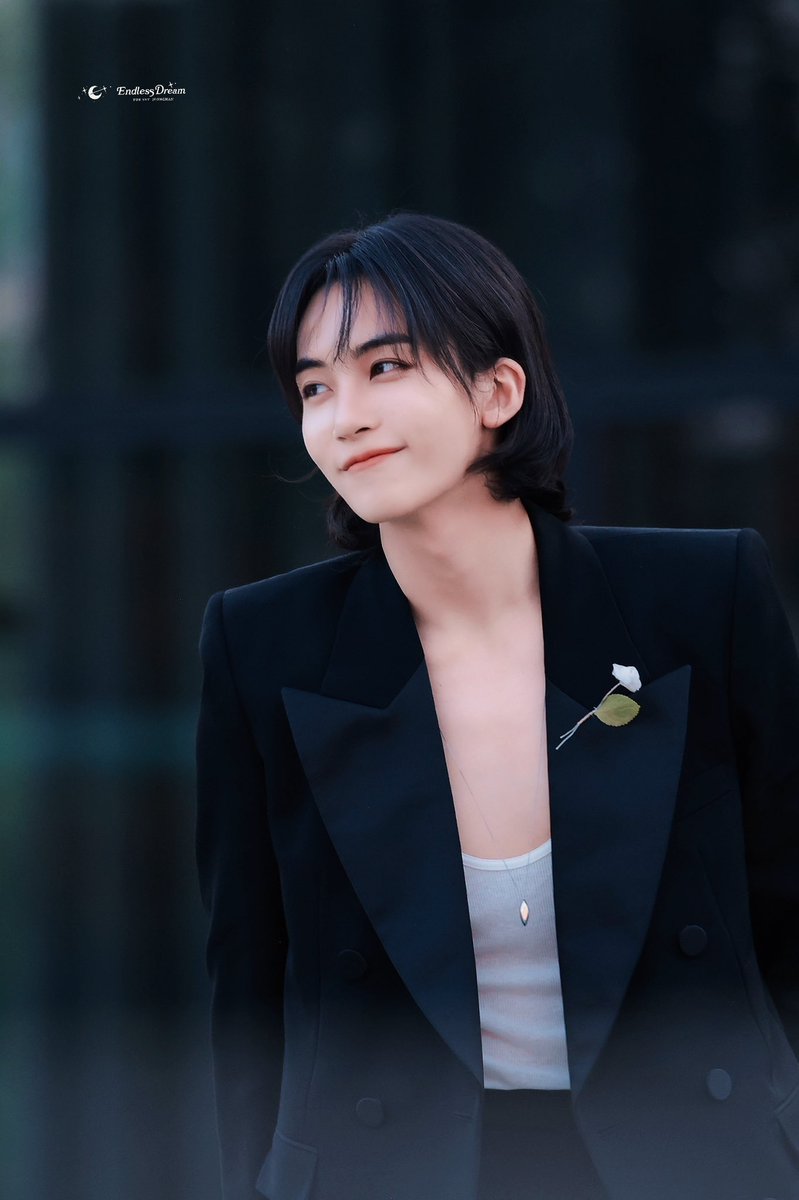 1004ddadu's tweet image. 