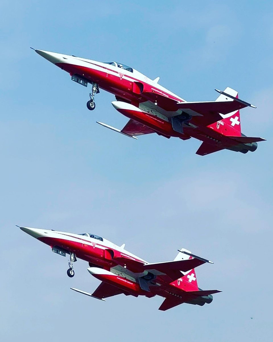 MattyV1515's tweet photo. The Patrouille Suisse the aerobatic team of the Swiss Air Force left the U.K. earlier today following their visit to take part in the @cosfordairshow @patrsuisse #planes #plane #planespotting #aircraft https://t.co/ZQD7Np3bTm