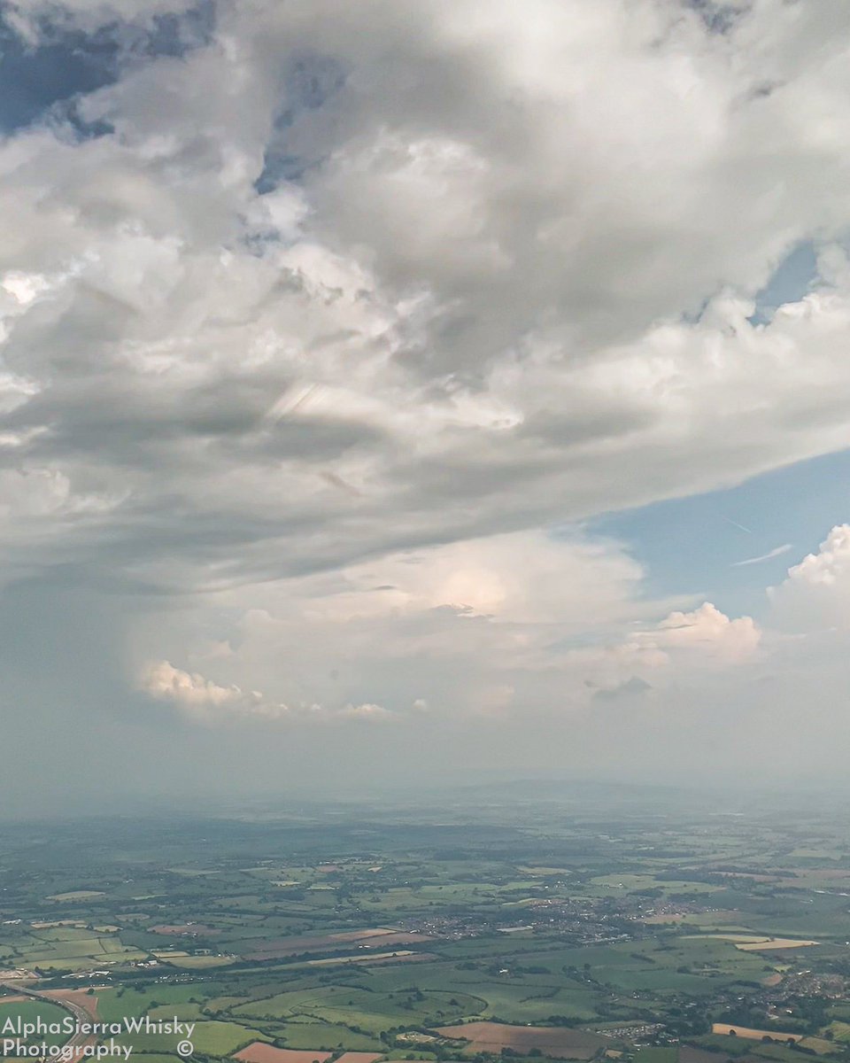 ___ASW___'s tweet image. CPL QXC today, Gloucestershire - Elstree - Humberside. Beat the weather on the way back in