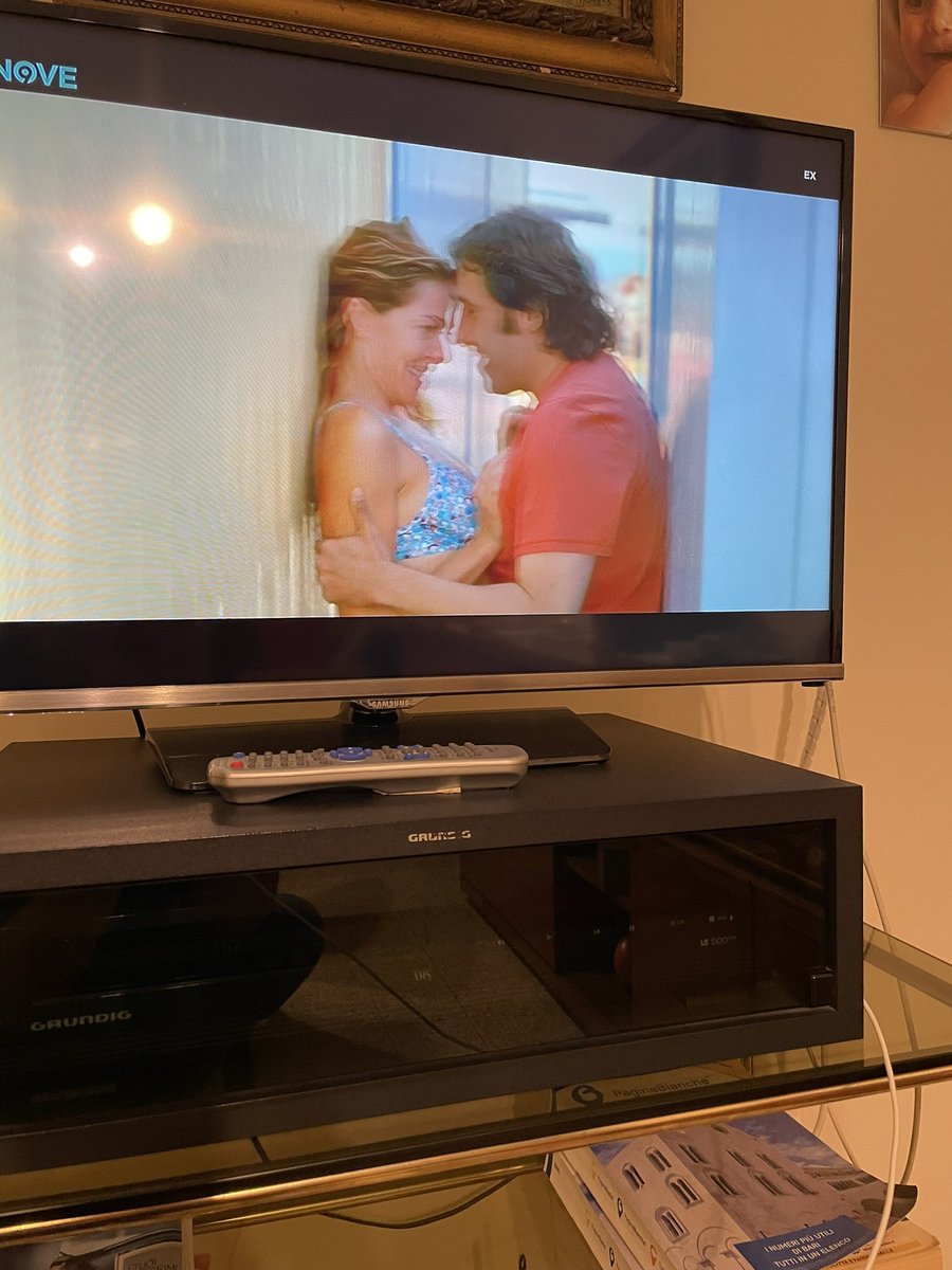 pace_aurelia's tweet photo. Ma quanto mi piacciono questi due…😍 @insinnaflavio #ClaudiaGerini #Ex #FaustoBrizzi https://t.co/lOb0OkKWdF