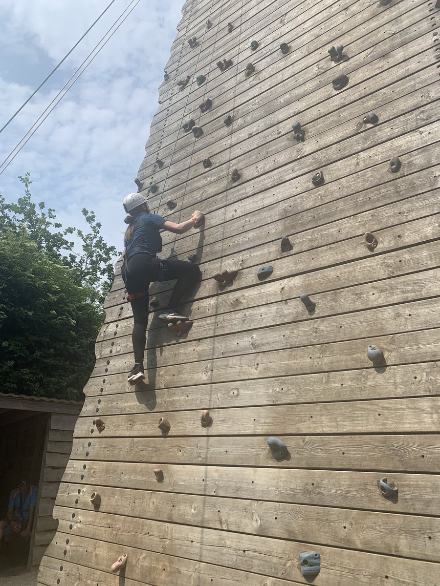 SportStEds's tweet image. Year 9 Residential day 1 - crate stack and climbing 🧗‍♀️ #greatfun #teamwork #SECpastoral #SECtrips