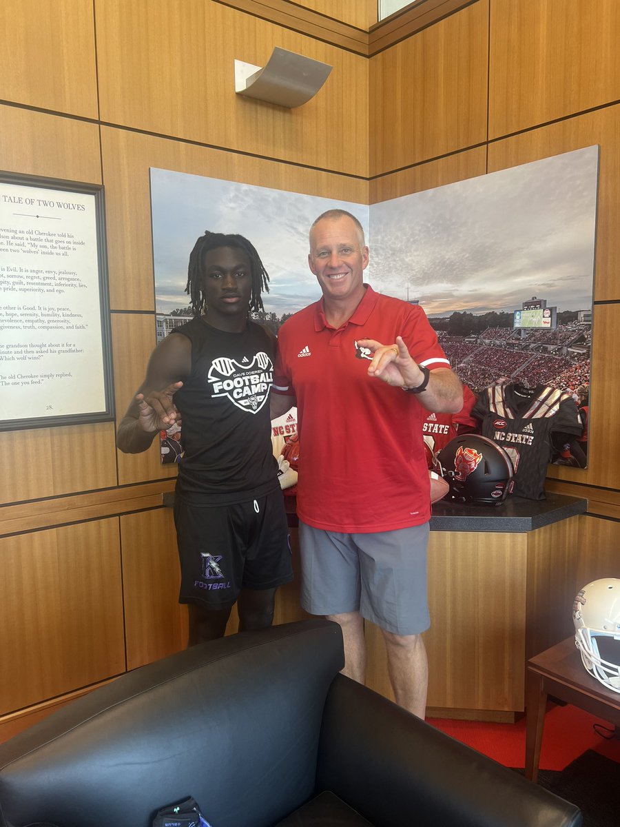 KropFBTwitr's tweet photo. The 5th stop on the #Lightning College Tour at @PackFootball we Dominated camp at NCST came away with multiple offers! Let’s goooo!!!!!! WE COMPETE!!!!! 
😈😈⚡️⚡️⛓️⛓️🐺🐺 even got to meet the HC! Shout out my guy @jokerphillips for taken care of us! @StateCoachD @larryblustein https://t.co/7HtUx1t99o