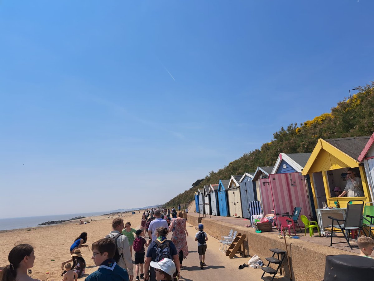 155 beavers, cubs, scouts and explorers took part in the annual Pier to Pier sponsored walk yesterday raising over £7,000!! Thank you to <a href="/ClactonPier/">Clacton Pier</a> for donating wristbands to all the walkers
<a href="/scouts/">Scouts</a> <a href="/essexscouts/">Essex Scouts</a>