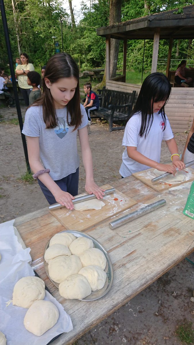 MicklemSchool's tweet photo. Homemade pizza for tea tonight. Then I'm sure it will be early to bed, or maybe not! https://t.co/duQaXJnjbk