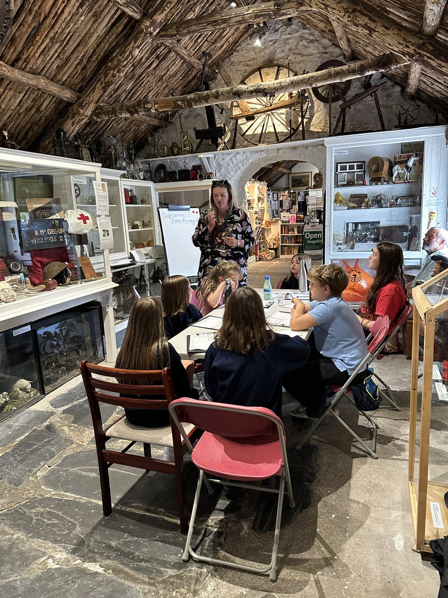 Mr_WStephen's tweet photo. All our children enjoyed a fantastic visit to @Glencoe_Museum. Parris gave us a wonderful guided tour, telling us lots of history whilst keeping us engaged through drawing. Looking forward to visiting again after the redevelopment! @DurorPrimary #thisishighland #makingmemories https://t.co/XVVf0IHopW