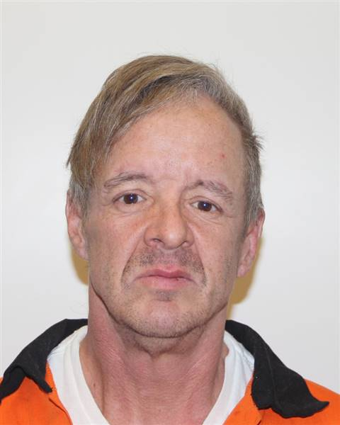 edmontonpolice's tweet photo. Alexander RAUN: Alexander is wanted for sexual assault. If you know of his whereabouts, please contact the police or crime stoppers immediately. https://t.co/GPhZnyao9A https://t.co/IaH5ZmX9xv